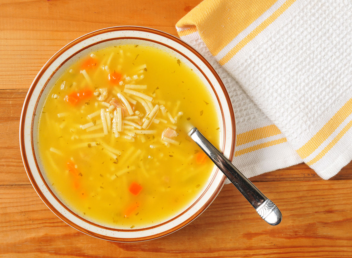 soupe de nouilles au poulet