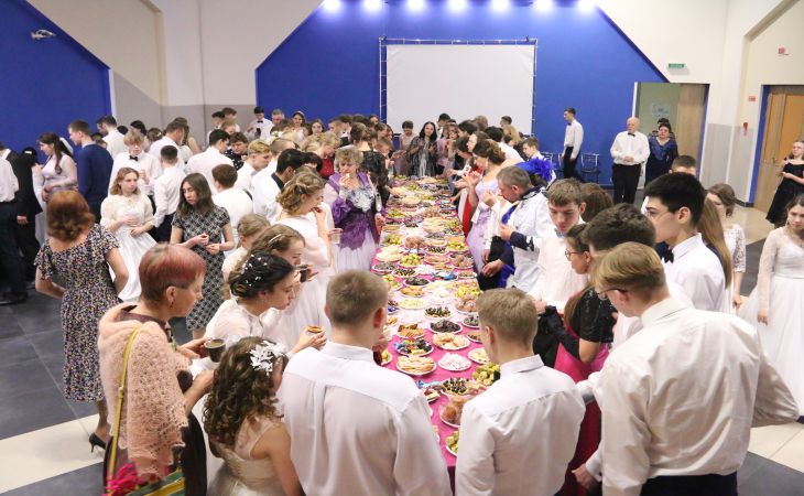 Bal de la jeunesse orthodoxe à Gomel