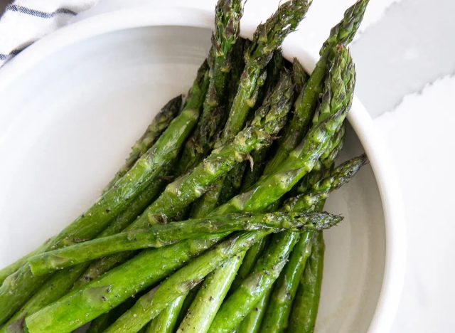 asperges à la friteuse à air